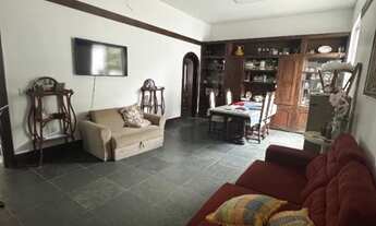 Imagem 4: Casa com 743m² na Brás de Aguiar - Ideal para Morar ou Investir em Negócios