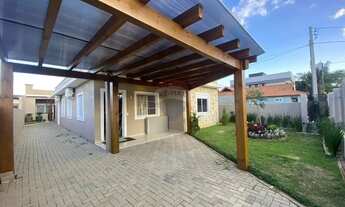 Imagem 3: Casa Moderna em Capão da Canoa: Conforto e Estilo