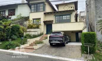 Imagem 2: RR8794 Casa 333m² CONDOMÍNIO RESIDENCIAL 3 - OPORTUNIDADE - 3 Dorms 4 Vagas - Santana de P