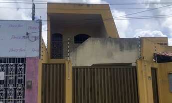 Imagem: Kitnet com 2 quartos em Candelária