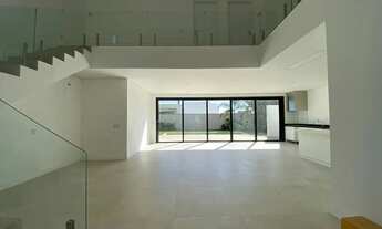 Imagem 2: Residência de Alto Padrão com 4 suítes no Alphaville Nova Esplanada 4