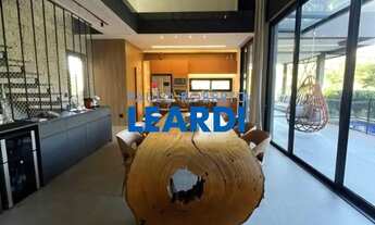 Imagem: CASA EM CONDOMÍNIO - ALPHAVILLE - SP