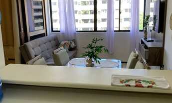 Imagem 7: Ed. St. Barth em frente à praça ao lado do antigo Bom Preço Ponta Verde