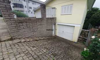 Imagem: CASA PARTE INFERIOR COM 02 DORMITÓRIOS