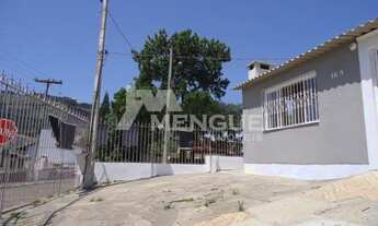 Imagem 2: Casa com 91 m² de área privativa com 3 dormitórios no bairro Morro Santana