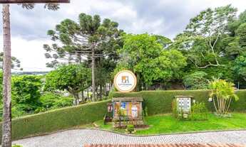 Imagem 5: Sobrado para venda possui 122 metros quadrados com 3 quartos em Santa Felicidade - Curitib