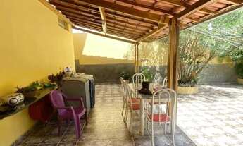 Imagem: CASA EM LOTE DE 400 m² NO BAIRRO MELO