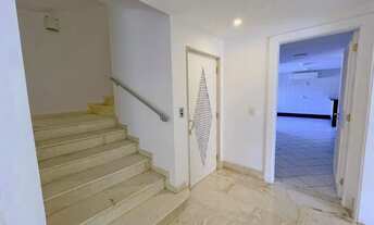 Imagem 11: Casa de 6 suítes no condomínio Malibu