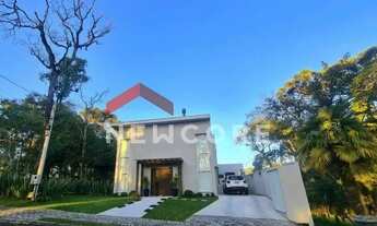 Imagem: Casa em Rua Ângelo Pianaro - Butiatuvinha