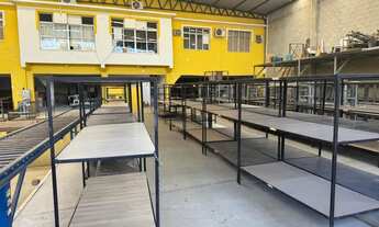 Imagem 7: Imóvel para aluguel e venda possui 1000 metros quadrados com 4 quartos