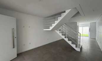 Imagem: Linda Casa Duplex a 600m da Praia dos Ingleses