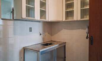 Imagem 7: 2 quartos com varanda e vaga coberta no Morro da Glória para locação