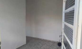 Imagem 4: Aluga-se Casa de Fundo