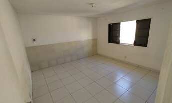 Imagem 2: Aluga -se excelente casa 450,00 somente 1 mês de depósito