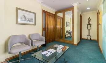 Imagem 7: Conjunto comercial no Petrópolis