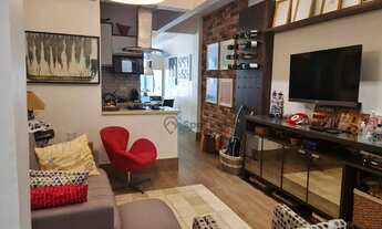 Imagem 2: Original 2 quartos ! Transformado em 1 ampla suíte com sala em 2 ambientes .Cozinha integr