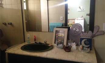 Imagem 6: Casa para venda tem 219 metros quadrados com 3 quartos em Alto de Pinheiros - São Paulo