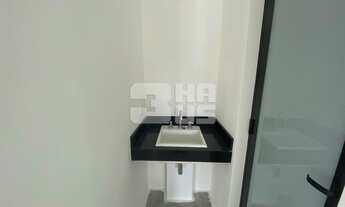 Imagem 7: Apartamento de 62m² com 2 dormitórios, 1 suíte, 1 vaga, varanda e na melhor localização do