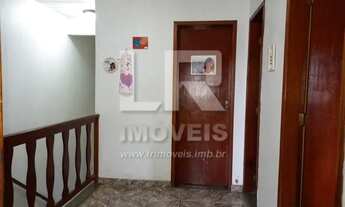 Imagem 5: Casa duplex com 4 quartos em cond. fechado, Excelente localização *A-10