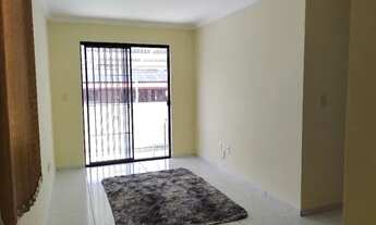 Imagem 4: Apartamento Bancários prox. Praça da Paz, 1º andar, 3 quartos, 80m². Excelente localização