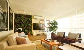 Imagem: Apartamento de alto padrão com 4 dormitórios