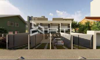 Imagem: Sobrado em construção a venda no bairro