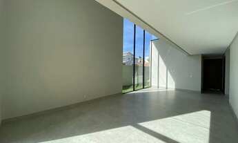 Imagem 7: Sobrado 4 suítes altíssimo padrão