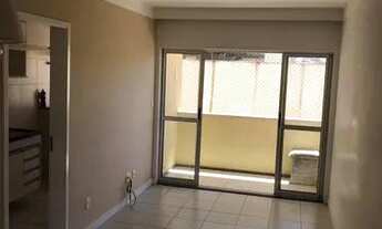 Imagem 2: Apartamento para aluguel com 67 metros quadrados com 2 quartos em Centro - Lauro de Freita