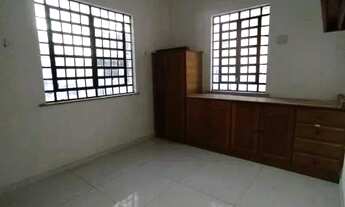 Imagem 5: Casarão de 1.100m2, com 2pav, 5 suítes, terraço, piscina, 3vgs - COM0089WG