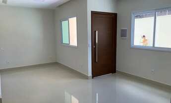 Imagem 5: Casa de condomínio para aluguel possui 70 metros quadrados com 2 quartos em Capim Macio