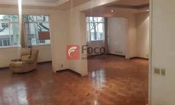 Imagem: Apartamento para venda tem 316 metros quadrados