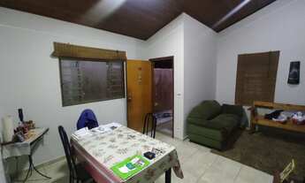 Imagem 4: Casa para venda possui 134 metros quadrados com 3 quartos em Recanto Elimar - Franca - SP