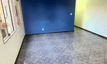 Imagem 7: Amplo sobrado ao lado do comércio e praia