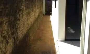 Imagem 2: Alugo Casa 2 Qtos c/ banheiro - Direto com Proprietário