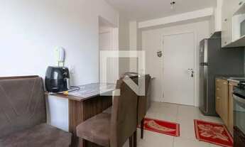 Imagem 6: Apartamento para Aluguel - Itaquera, 2 Quartos, 32 m2