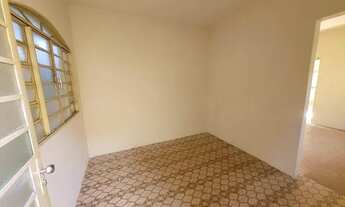 Imagem 3: Otima Casa 2/4 no Minas Gerais