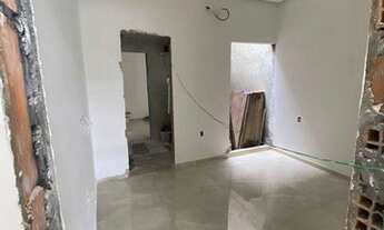 Imagem 3: Casa em construção - Arbre