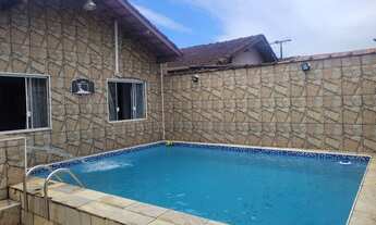 Imagem 1: Casa de Temporada na Praia Grande com Piscina Até 14 Pessoas