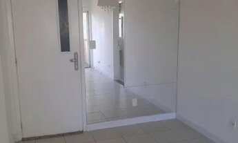 Imagem 7: Lauro 2/4, Semi mobiliado (Armários), NASCENTE, amplo, Varanda e ótima localização!