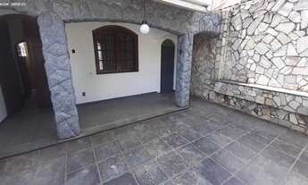 Imagem 2: Casa Comercial para Locação em Betim, Centro, 3 dormitórios, 1 suíte, 3 banheiros, 2 vagas