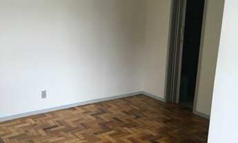 Imagem 2: Apartamento para aluguel possui 85 metros quadrados com 3 quartos em Tijuca - Rio de Janei