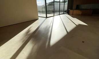 Imagem 7: Casa de condomínio para venda com 379 metros quadrados com 4 quartos