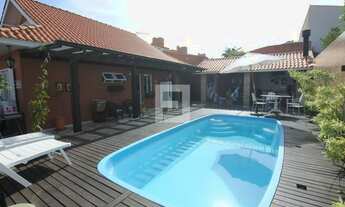 Imagem: CASA COM 03 DORMITÓRIOS EM BARREIROS