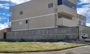 Imagem 2: Vendo predio com loja + 3 apartamentos, com renda - Vila Suiça Brasília