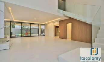 Imagem 3: Casa de esquina à venda no Residencial Itahyê - Tamboré