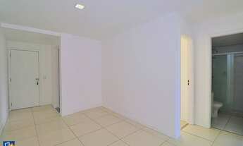 Imagem 3: Apartamento com 2 quartos para alugar, 62 m² por R$ 1.100/mês - Ed. Village Caribe II - Pr