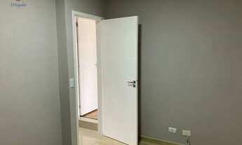 Imagem 3: Apartamento no Carandiru de 30 metros com um dormitório e cozinha