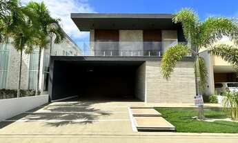 Imagem: Casa nova com piscina e ofurô 4 suítes