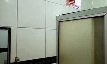 Imagem 2: Apartamento 2/4 com garagem