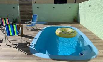 Imagem 1: Paraíso à poucos metros do Mar. Essa casa pode ser a dos seus sonhos..